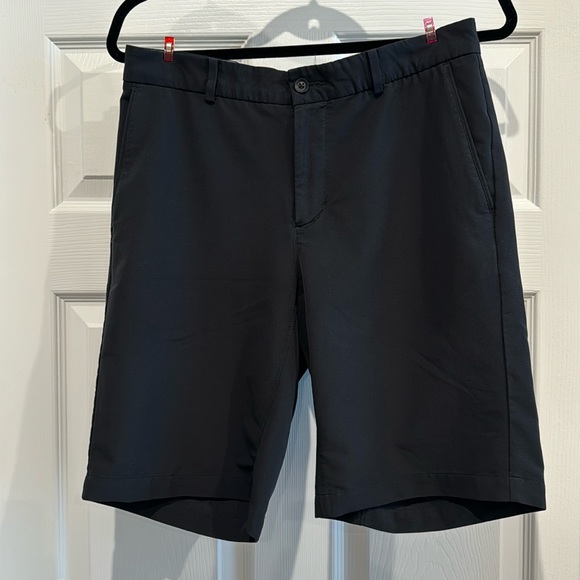 Nike Golf Shorts - Picture 1 of 3